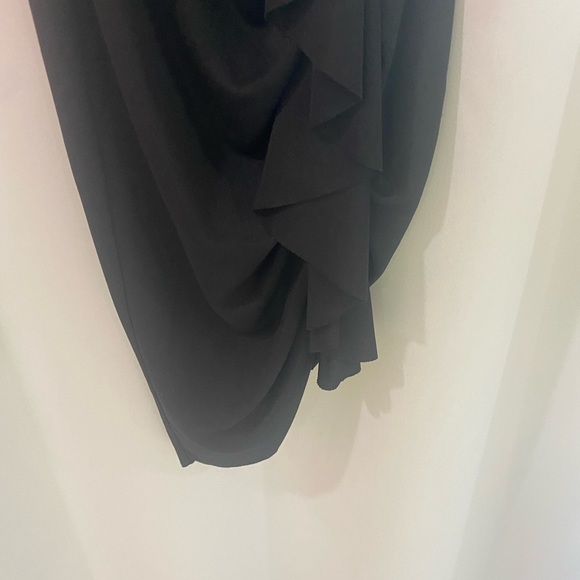 Zara black ruffled dress - Picture 2 of 5